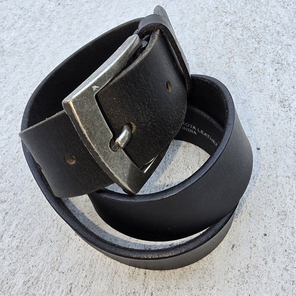 Black Leather Belt with Silver Buckle 34 " - Picture 2 of 7